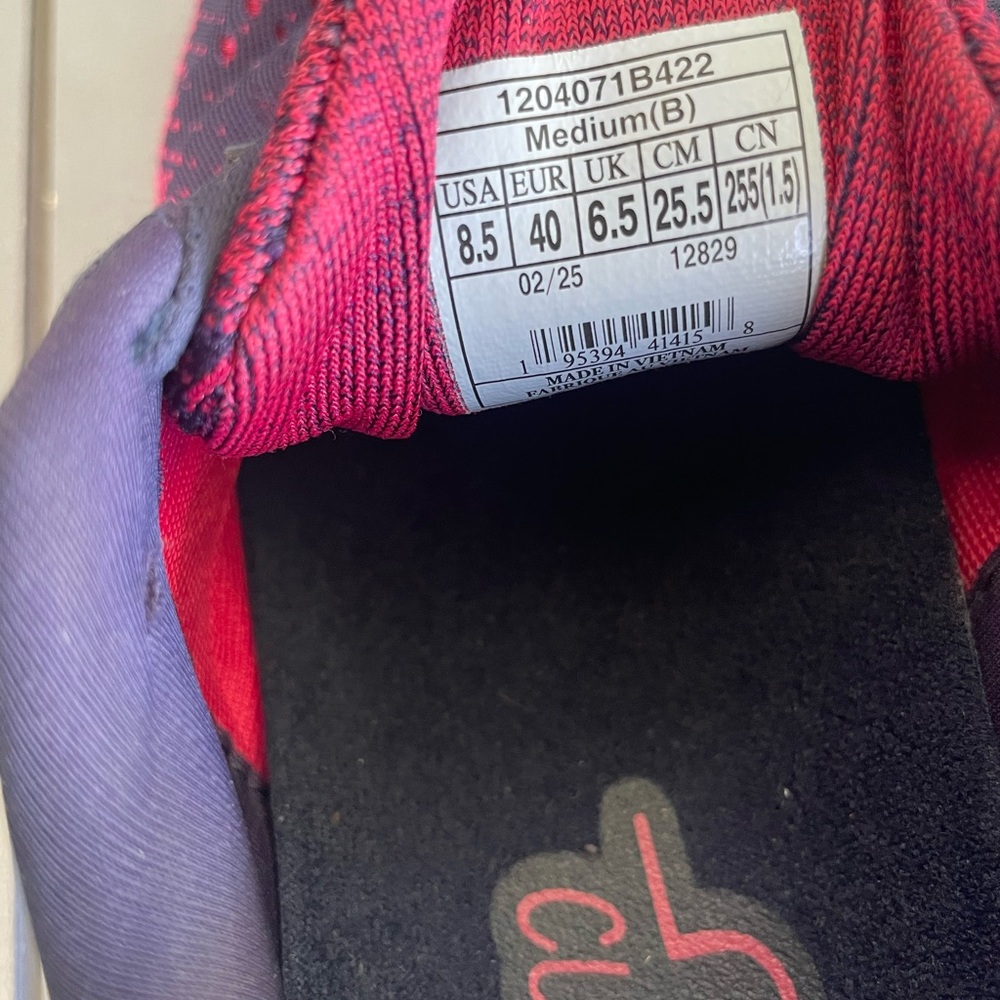 Women's Brooks Ghost 16, Peacoat/Raspberry/Apricot SZ 8.5 Worn Twice - Picture 10 of 11